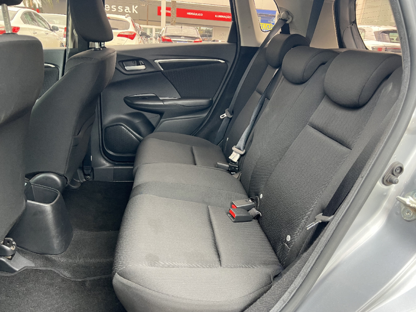 honda fit 1.5 lx 16v flex 4p automatico 2018