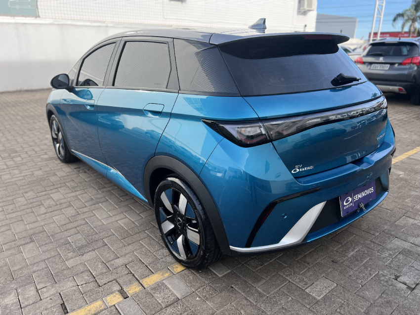 byd dolphin 60,5 kw eletrico plus 4p automatico 2025