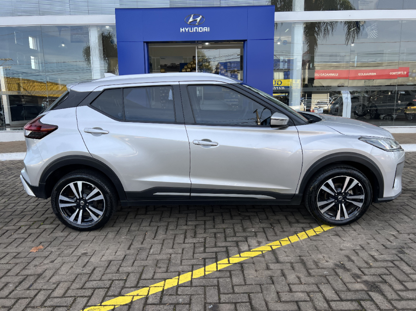 nissan kicks 1.6 16v flexstart advance xtronic flex 4p automatico 2022
