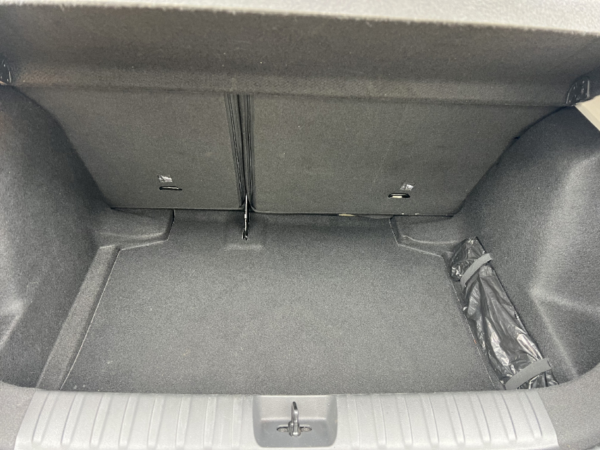 chevrolet onix 1.0 flex plus lt manual 4p 2024