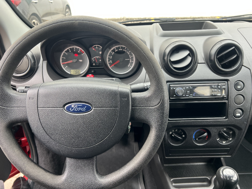 ford fiesta 1.0 rocam 8v flex 4p manual 2013