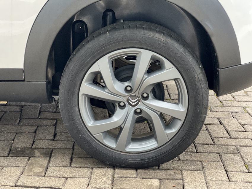 citroen c4 cactus 1.6 vti 120 flex feel eat6 4p automatico 2022