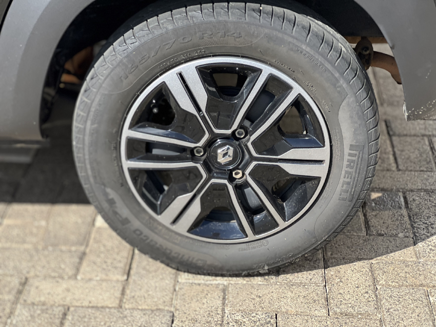 renault kwid 1.0 12v sce flex intense manual 4p 20256