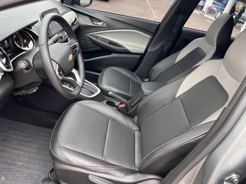 chevrolet onix 1.0 turbo flex premier automatico 4p 2024