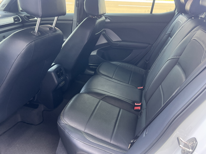 volkswagen t-cross 1.4 250 tsi total flex highline automatico 4p 202212