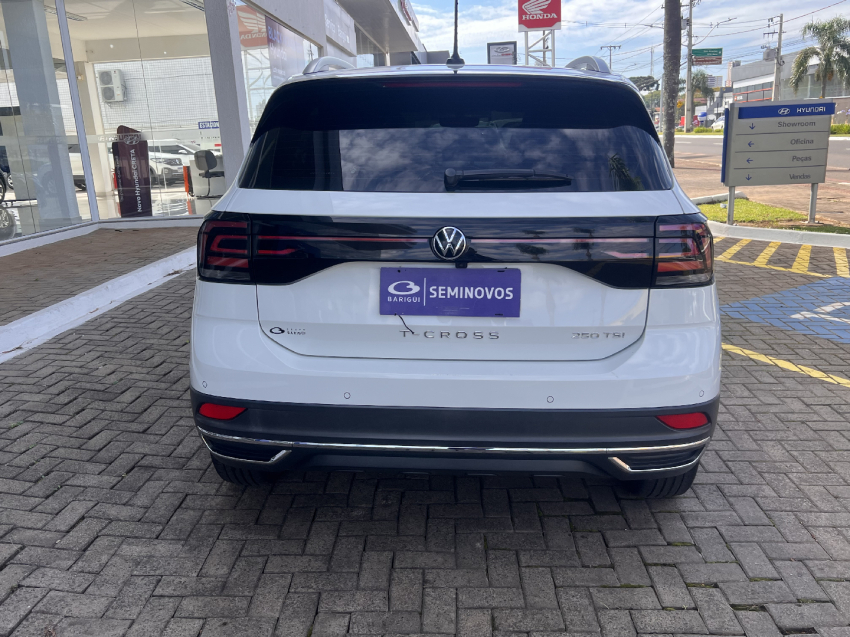 volkswagen t-cross 1.4 250 tsi total flex highline automatico 4p 20224
