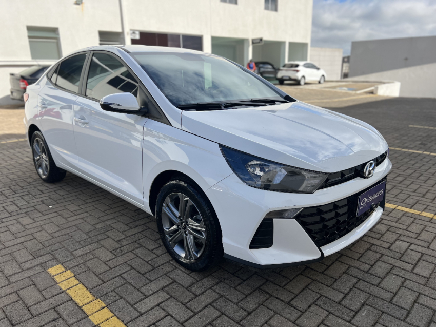 hyundai hb20s 1.0 tgdi flex comfort plus tech automatico 4p 2025