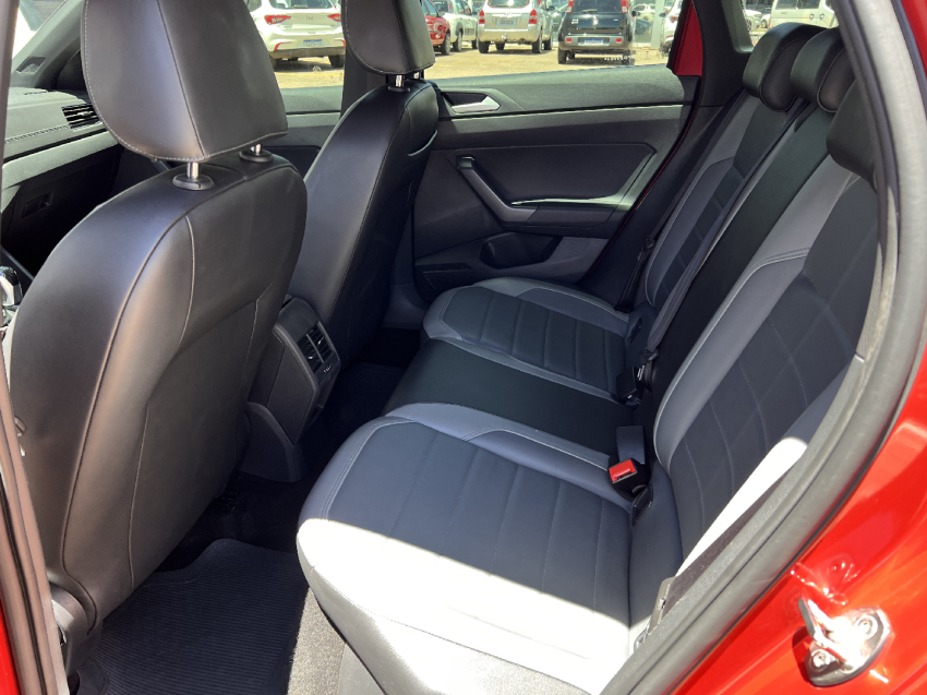 volkswagen nivus 1.0 200 tsi total flex highline automatico 4p 202410