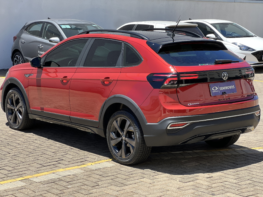 volkswagen nivus 1.0 200 tsi total flex highline automatico 4p 20244