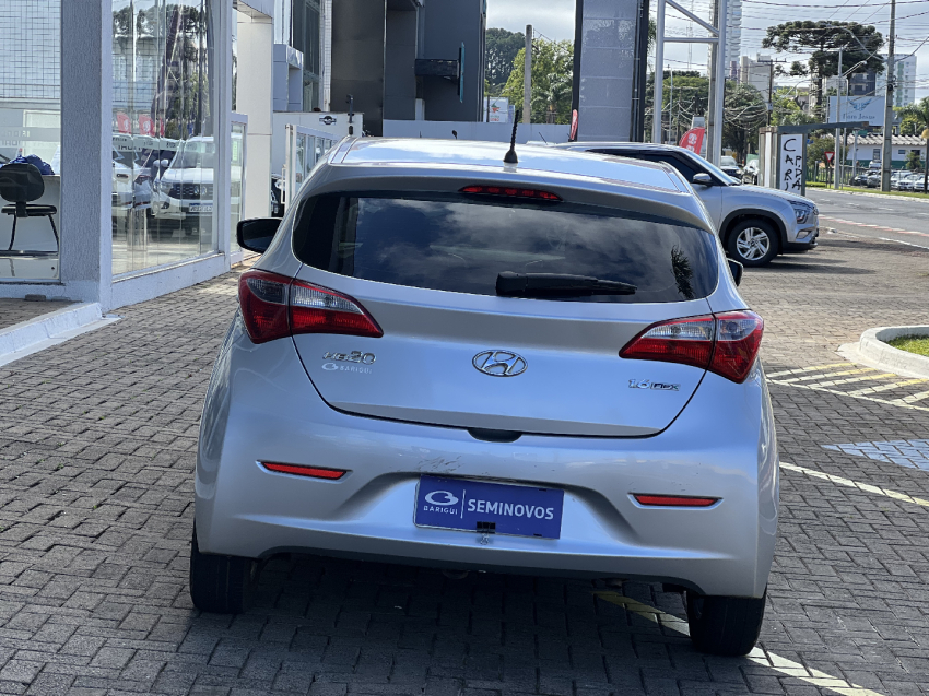hyundai hb20 1.6 comfort style 16v flex 4p manual automatico 20143