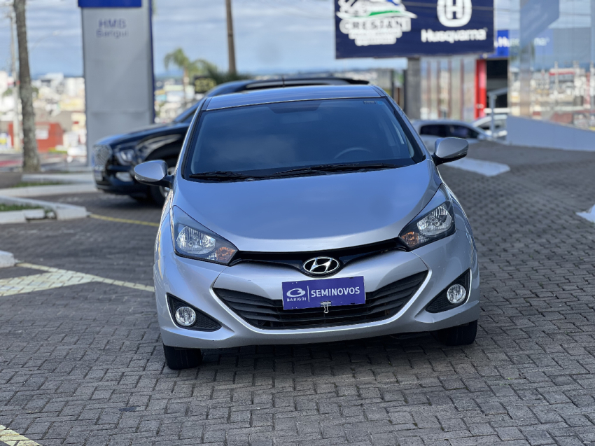 hyundai hb20 1.6 comfort style 16v flex 4p manual automatico 20147