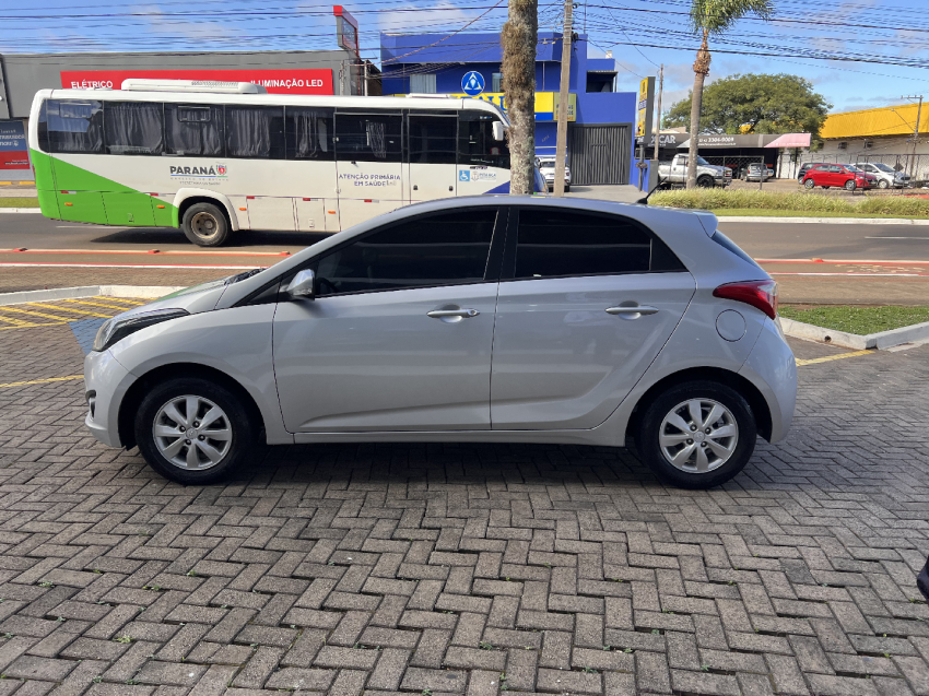 hyundai hb20 1.6 comfort style 16v flex 4p manual automatico 20145