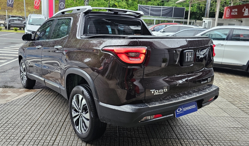 fiat toro 1.3 turbo 270 flex volcano at6 4p automatico 20226