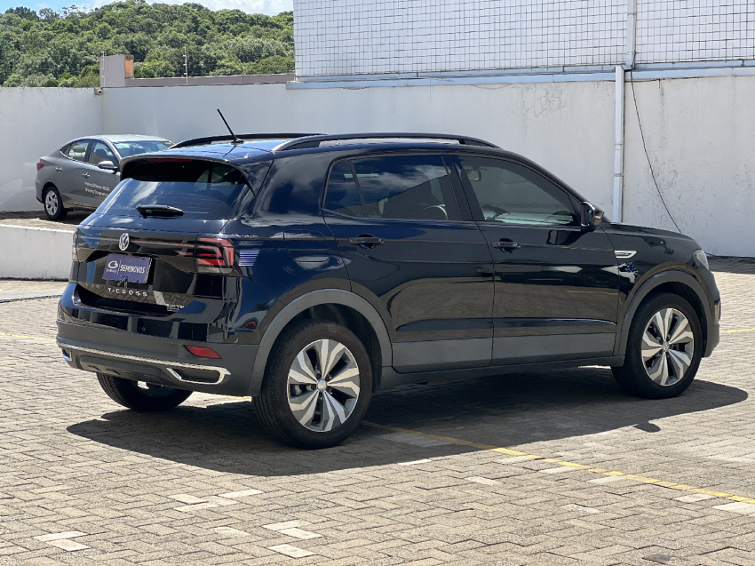 volkswagen t-cross 1.0 200 tsi total flex comfortline automatico 4p 20202