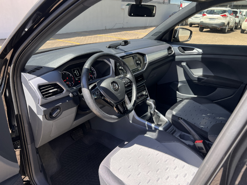 volkswagen t-cross 1.0 200 tsi total flex comfortline automatico 4p 202012