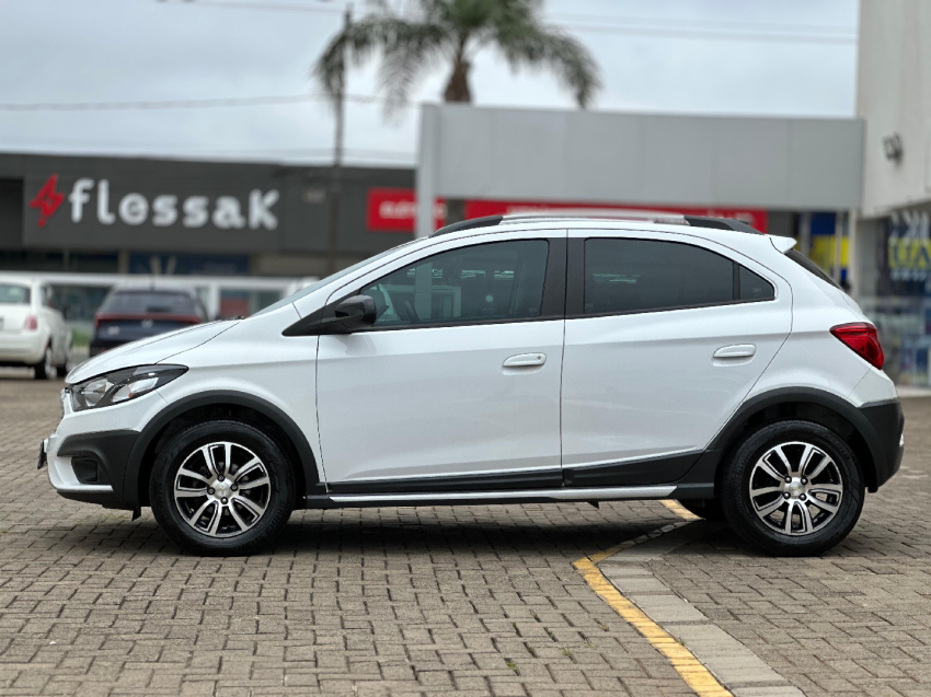 chevrolet onix 1.4 mpfi activ 8v flex 4p automatico 20185