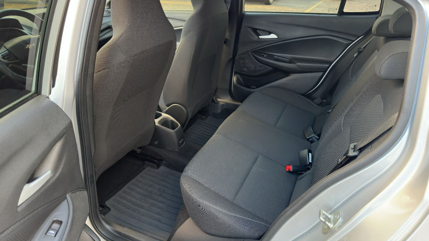 chevrolet onix 1.0 flex plus lt manual 4p 202310
