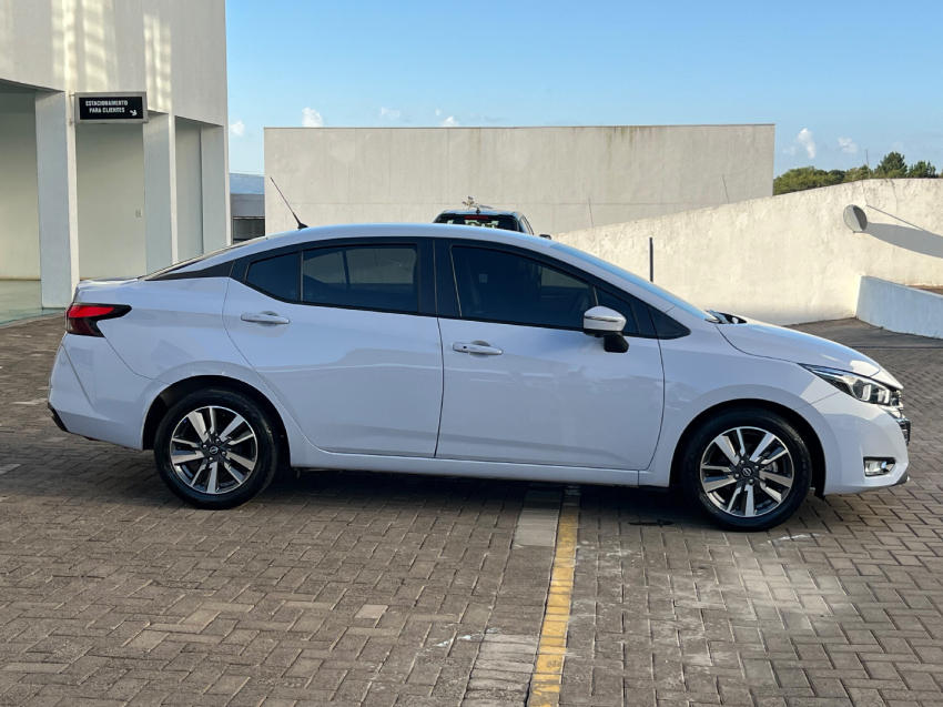 nissan versa 1.6 16v flex advance xtronic 4p automatico 20253
