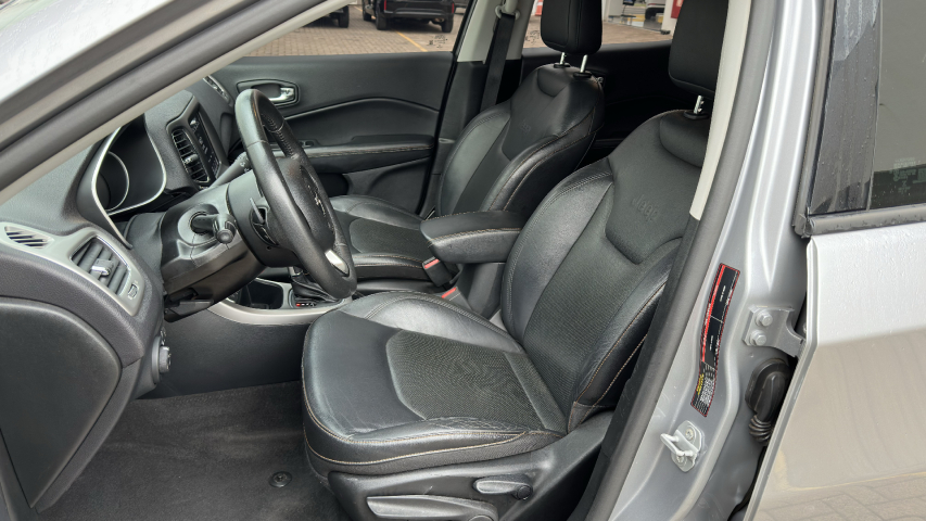 jeep compass 2.0 16v flex longitude automatico 4p 201911