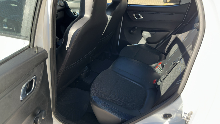 renault kwid 1.0 12v sce flex intense manual 4p 202311