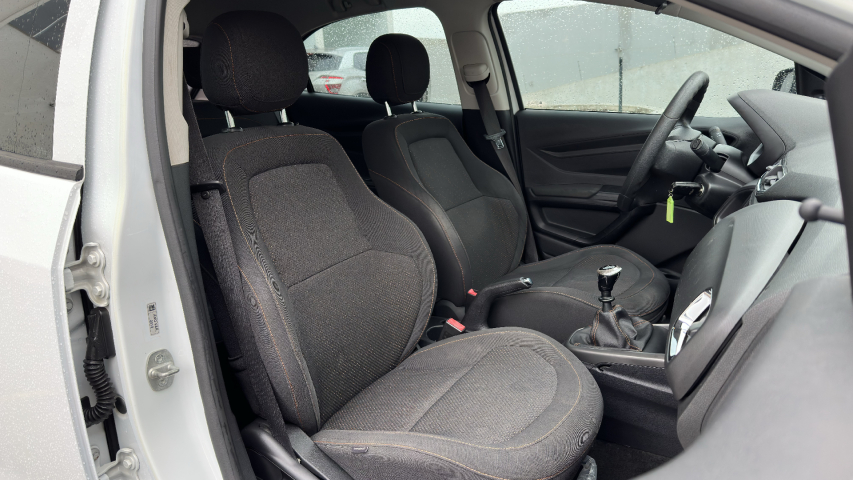 chevrolet onix 1.4 mpfi lt 8v flex 4p manual 1.0 201311