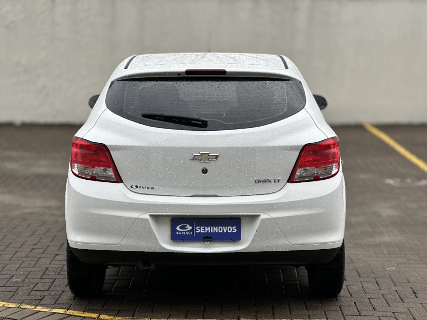 chevrolet onix 1.4 mpfi lt 8v flex 4p manual 1.0 20133