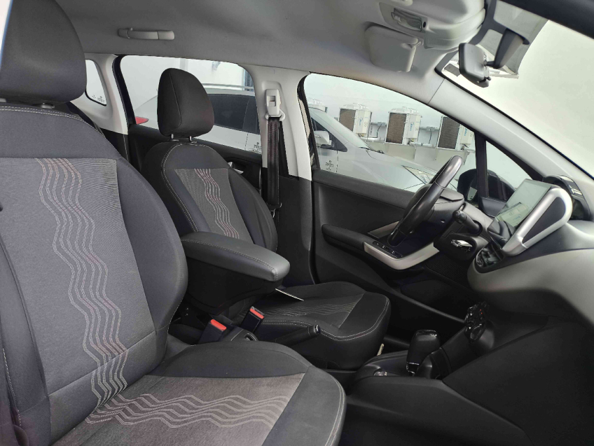 peugeot 2008 1.6 16v flex allure 4p automatico 2018