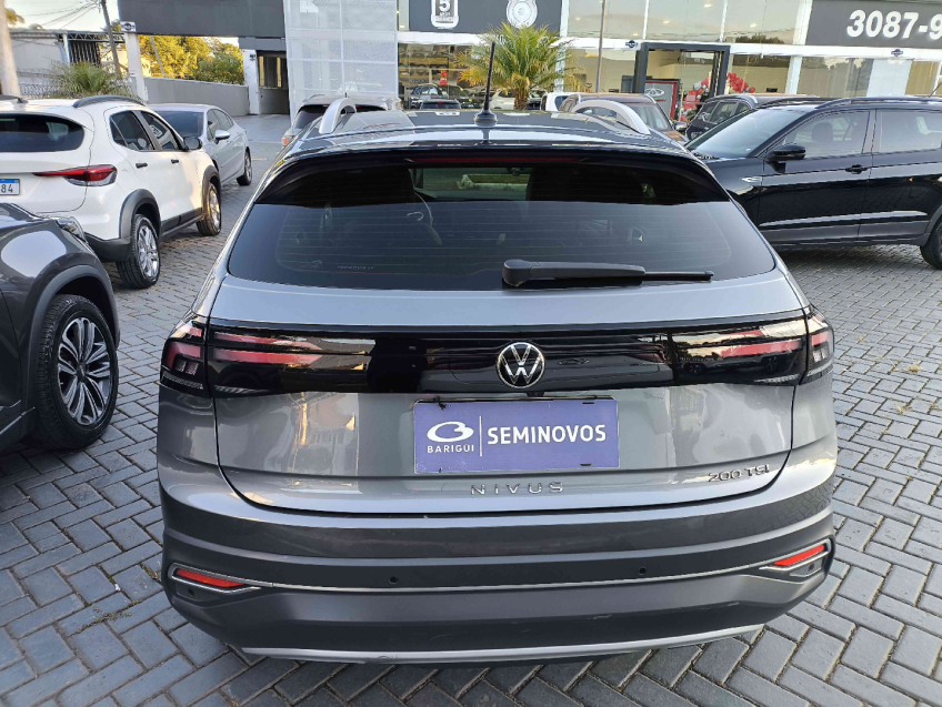 volkswagen nivus 1.0 200 tsi total flex highline automatico 4p 2024