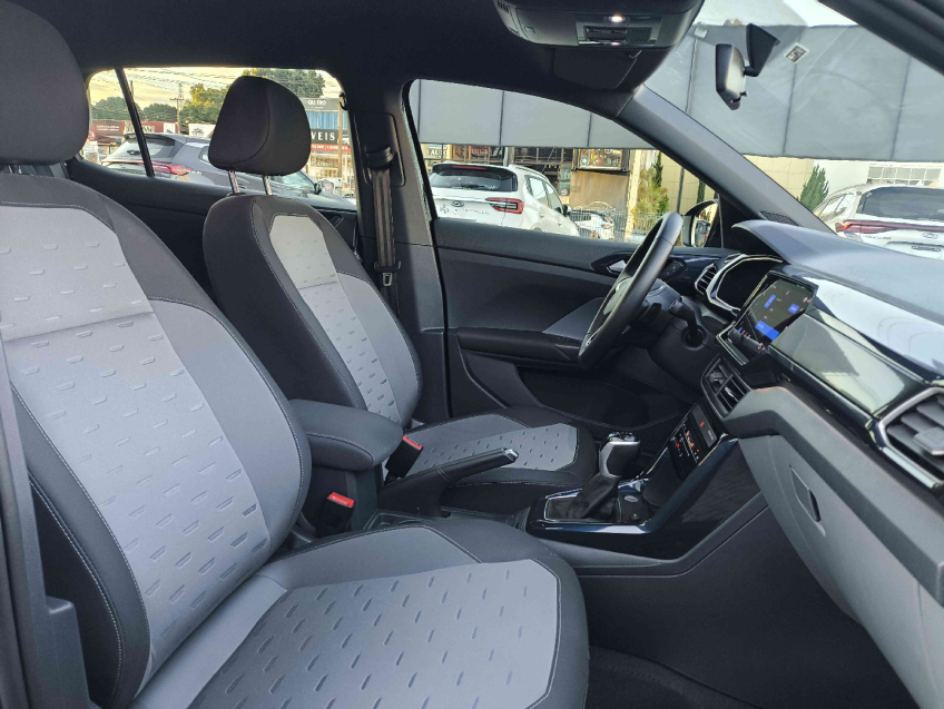 volkswagen t-cross 1.0 200 tsi total flex comfortline automatico 4p 2024