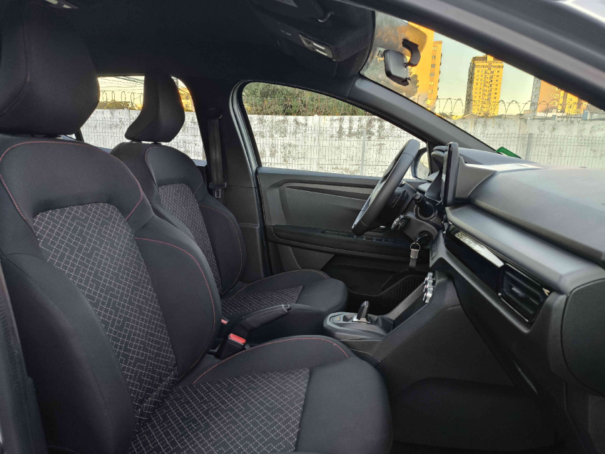renault kardian 1.0 tce flex evolution edc 4p semiautomatico 2025