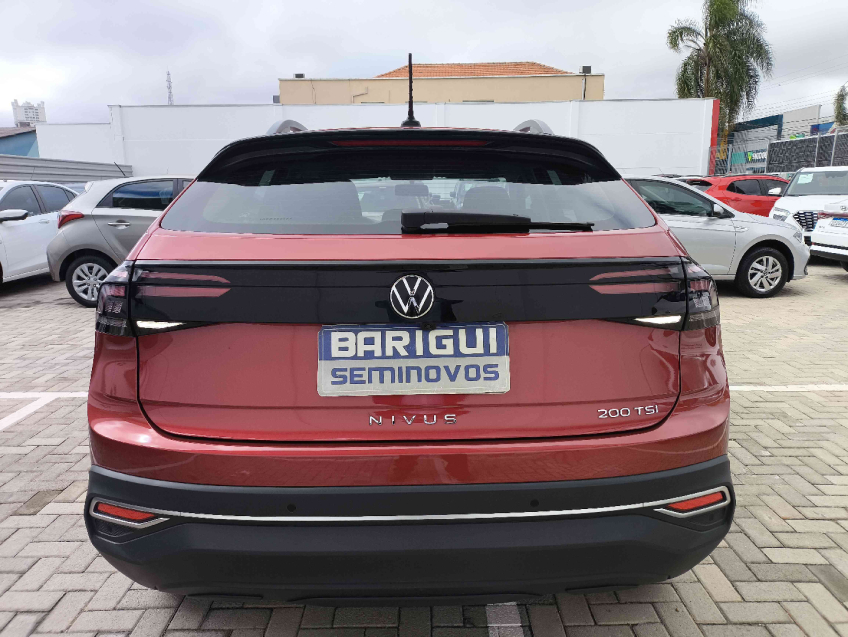volkswagen nivus 1.0 200 tsi total flex comfortline automatico 4p 2024