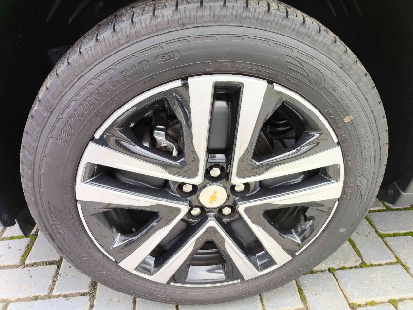 chevrolet tracker 1.0 turbo flex lt automatico 4p 2025