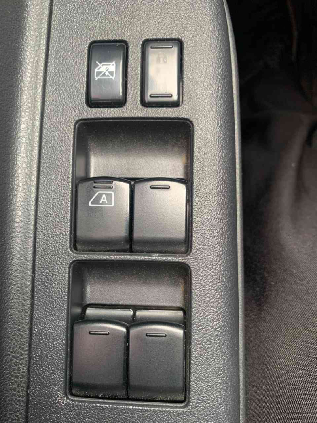 nissan march 1.0 sv 12v flex 4p manual 2019