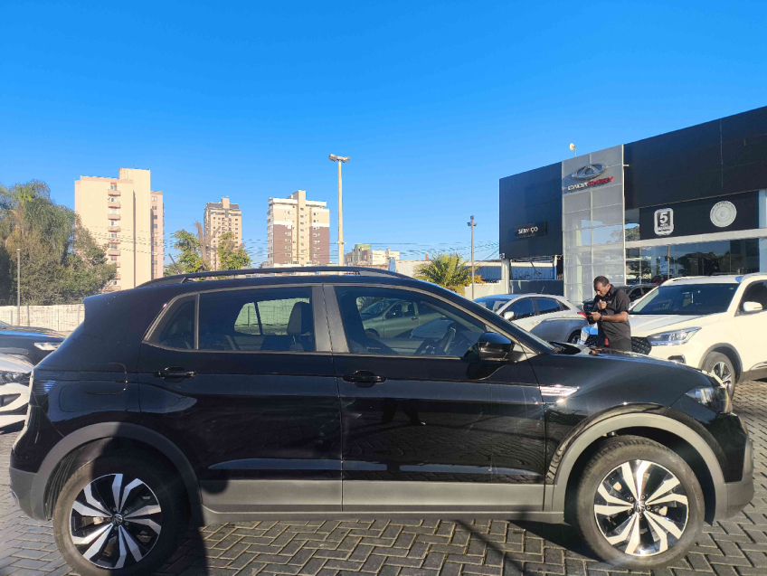 volkswagen t-cross 1.0 200 tsi total flex comfortline automatico 4p 2024