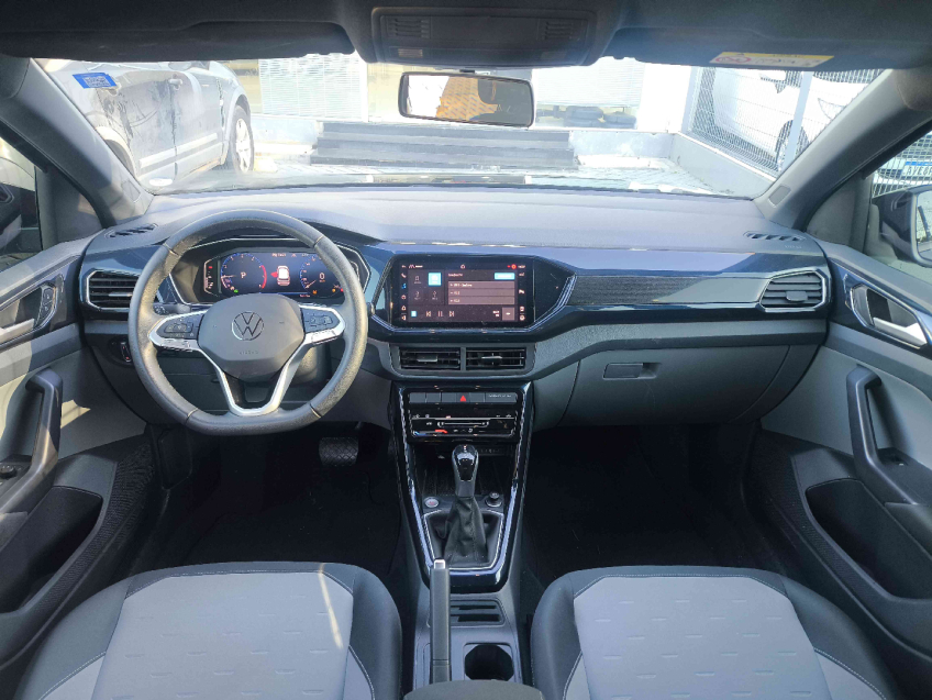 volkswagen t-cross 1.0 200 tsi total flex comfortline automatico 4p 2024