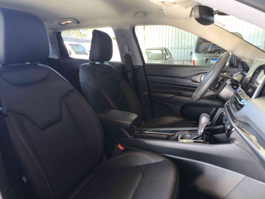 jeep compass 1.3 t270 turbo flex longitude at6 4p automatico 2024