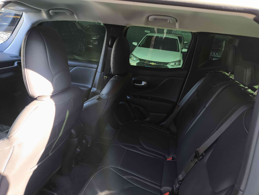 jeep renegade 1.3 t270 turbo flex longitude at6 4p automatico 2024