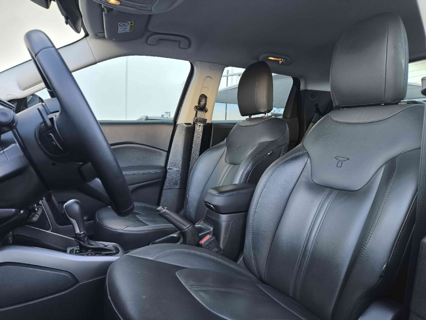 fiat toro 1.3 turbo 270 flex freedom at6 4p automatico 2023