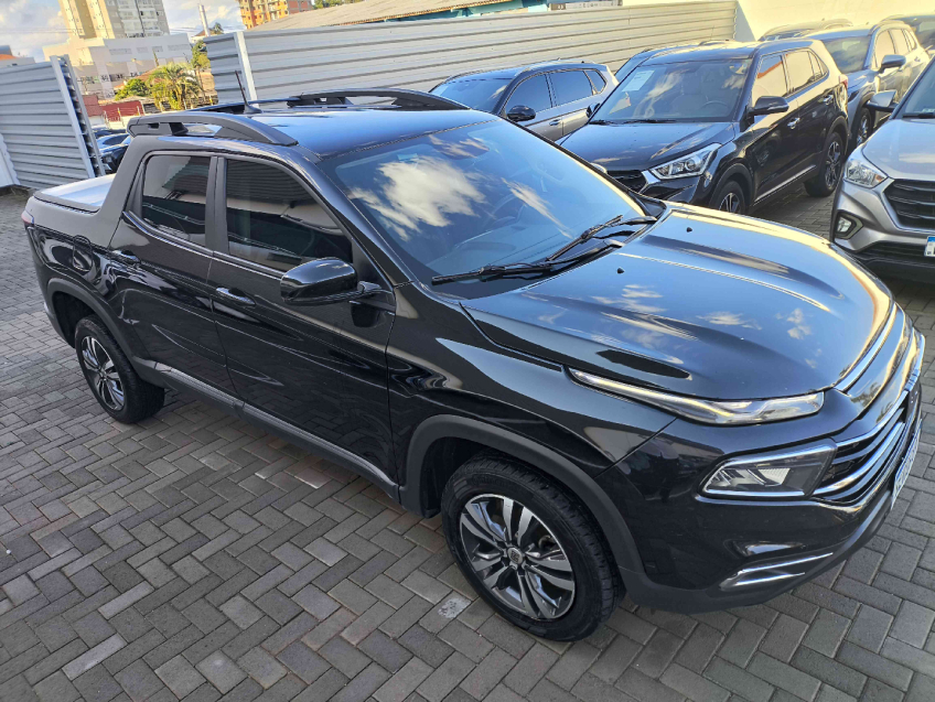 fiat toro 1.3 turbo 270 flex freedom at6 4p automatico 2023