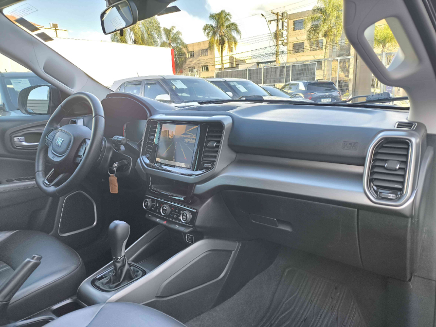 fiat toro 1.3 turbo 270 flex freedom at6 4p automatico 2023