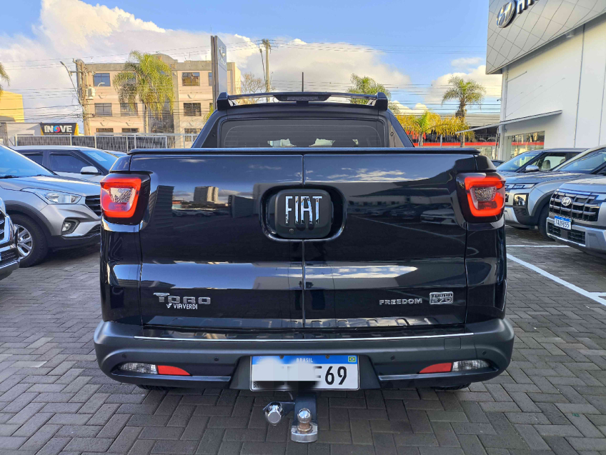 fiat toro 1.3 turbo 270 flex freedom at6 4p automatico 2023