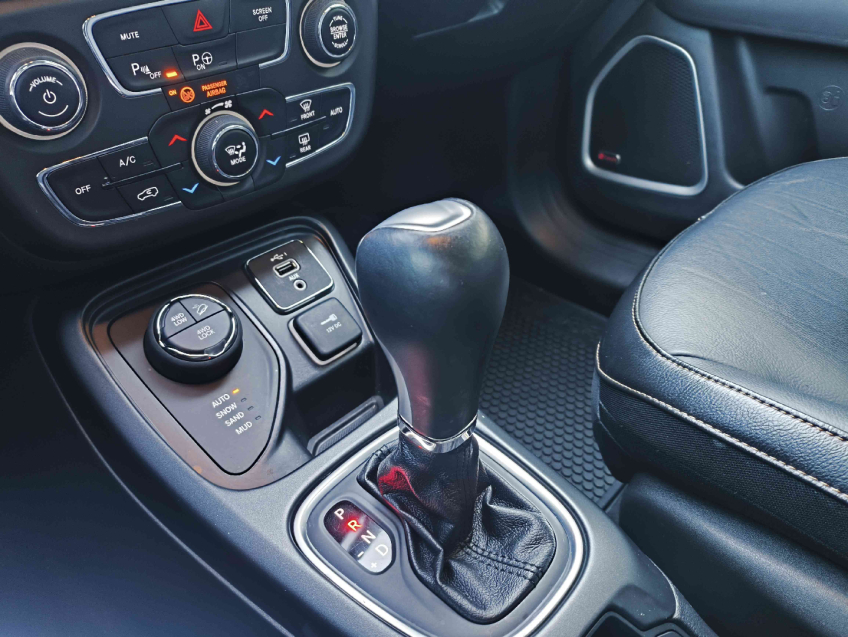 jeep compass 2.0 16v diesel longitude 4x4 automatico 4p 2020