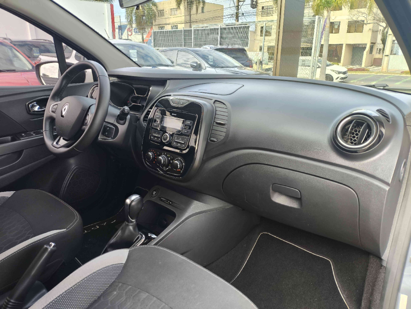 renault captur 1.6 16v sce flex zen x-tronic 4p automatico 2018