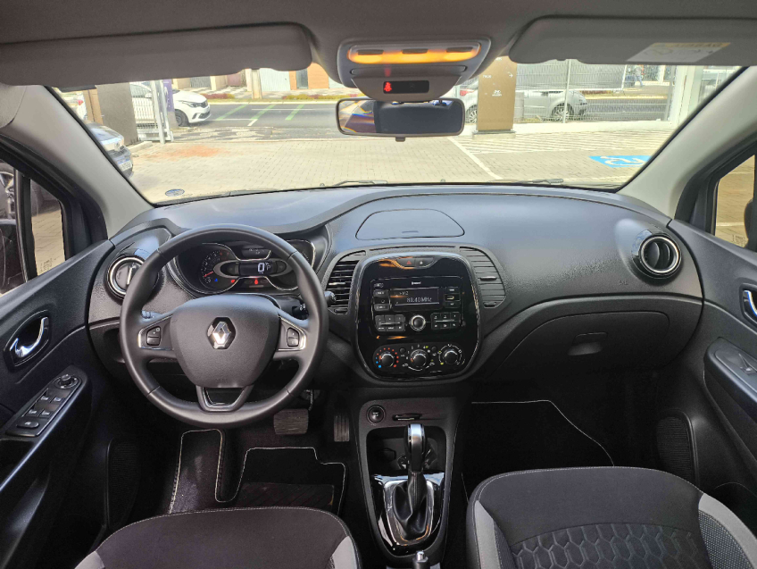 renault captur 1.6 16v sce flex zen x-tronic 4p automatico 2018