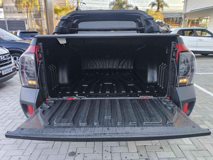 renault oroch 1.3 tce flex outsider x-tronic 4p automatico 2024