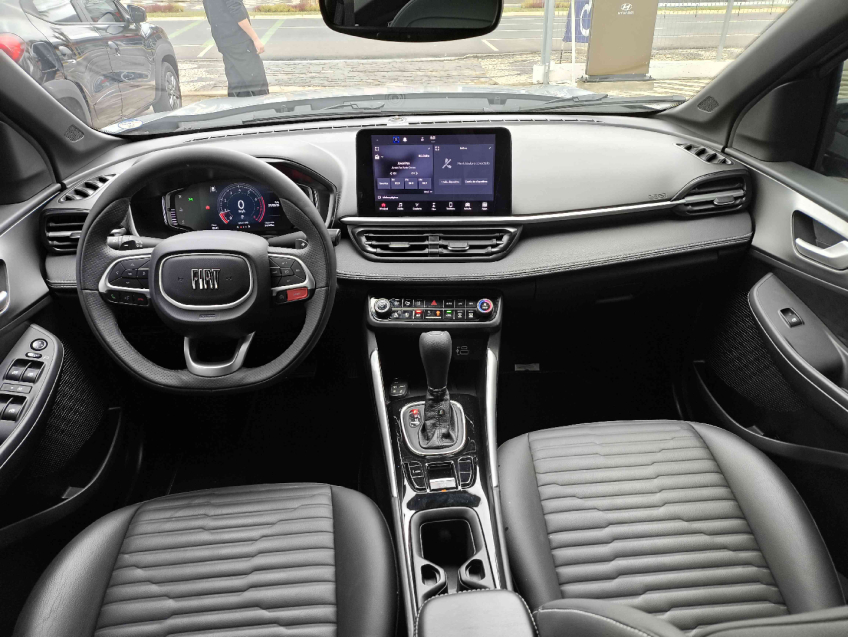 fiat fastback 1.0 flex automatico 2025