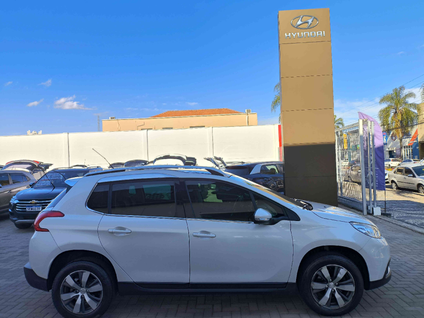 peugeot 2008 1.6 16v flex griffe 4p automatico 2017