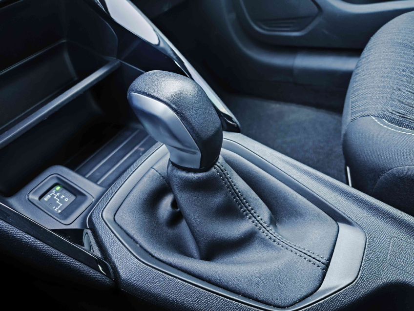 peugeot 208 1.6 16v flex active at6 4p automatico 2022