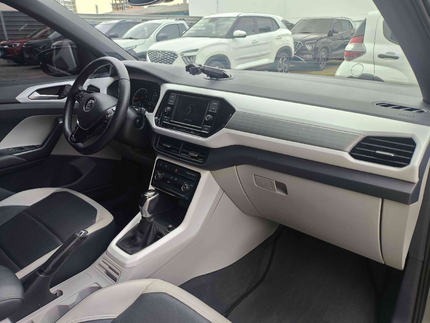 volkswagen t-cross 1.4 250 tsi total flex highline automatico 4p 2020