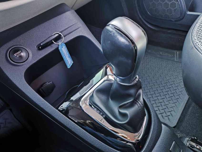renault captur 1.6 16v sce flex intense x-tronic 4p automatico 2019